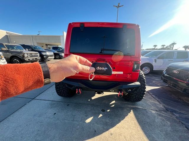 Used 2019 Jeep Wrangler Unlimited Rubicon w/ Steel Bumper Group image 17