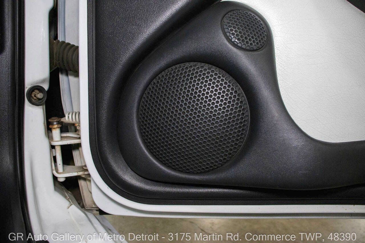 Used 1994 Pontiac Firebird Trans Am GT image 37