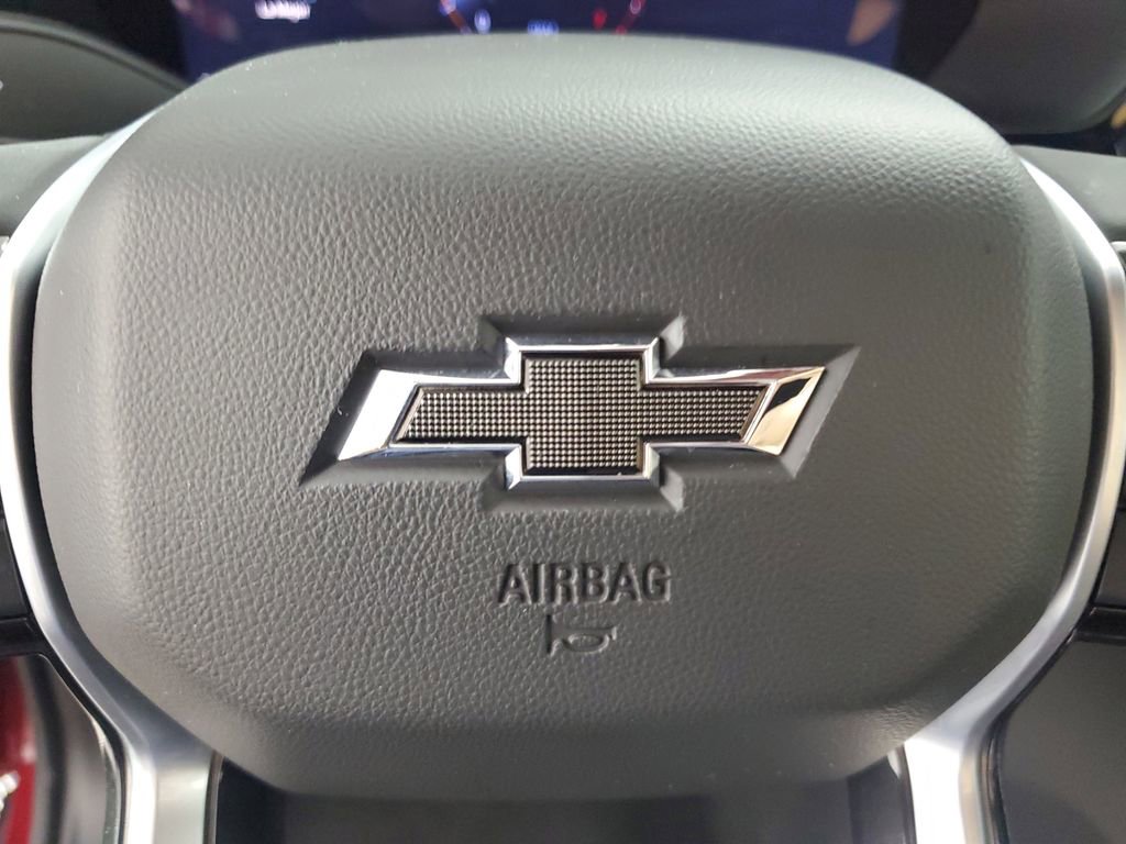 Used 2024 Chevrolet Colorado Z71 w/ LPO, Dark Essentials Package image 22