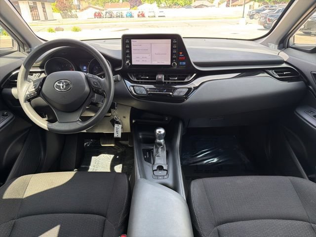 Used 2019 Toyota C-HR LE FWD image 15