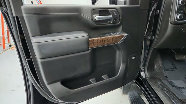 Used 2023 GMC Sierra 2500 Denali w/ Denali Ultimate Package image 12