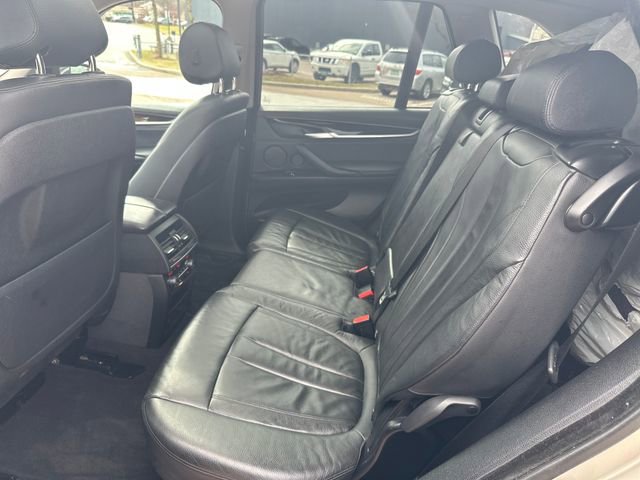 Used 2015 BMW X5 xDrive35d image 24