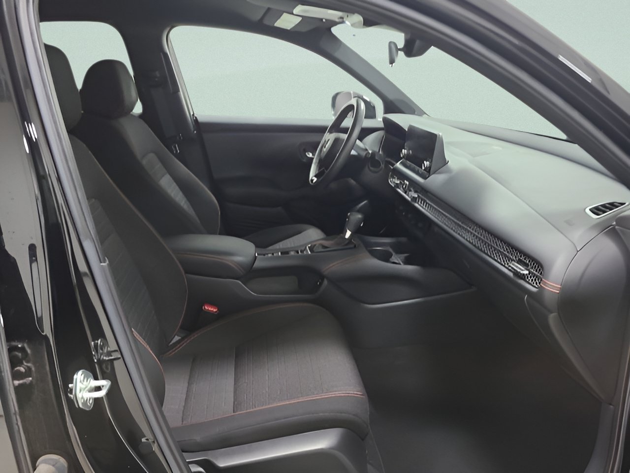Certified 2024 Honda HR-V Sport image 12
