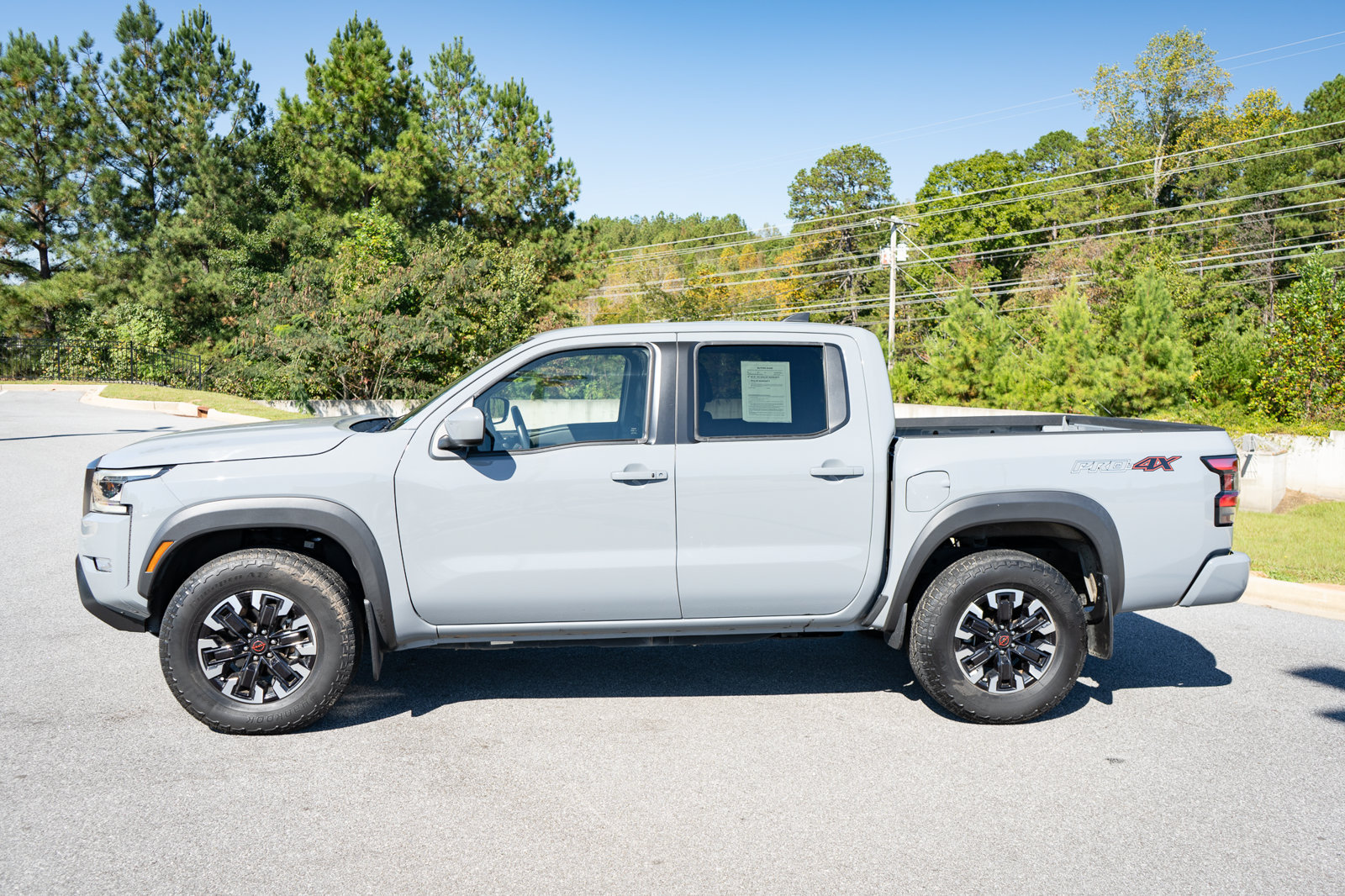 Used 2024 Nissan Frontier PRO-4X w/ Off-Road Protection Package AWD/4WD image 5