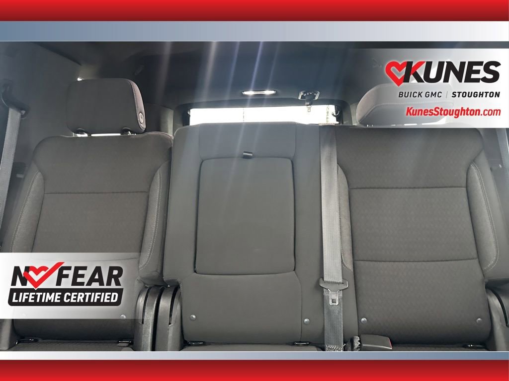 Used 2024 GMC Yukon SLE image 28