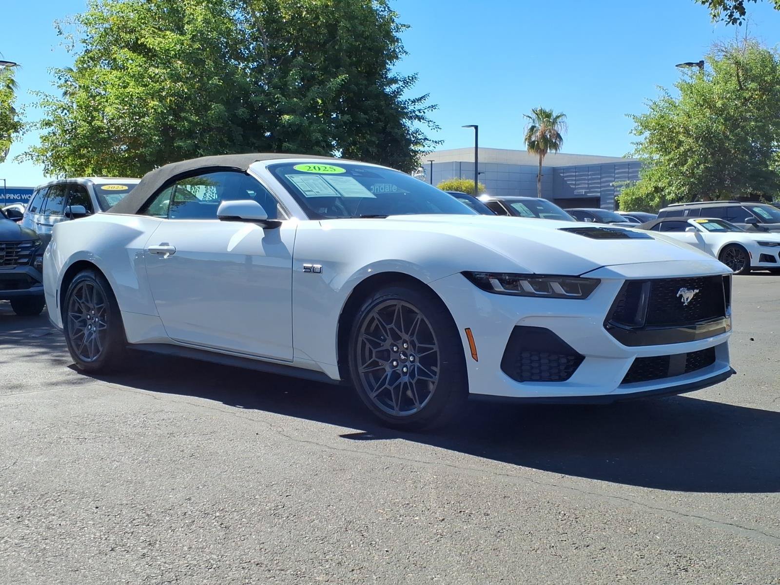 Used 2025 Ford Mustang GT Premium w/ GT Performance Package RWD image 9