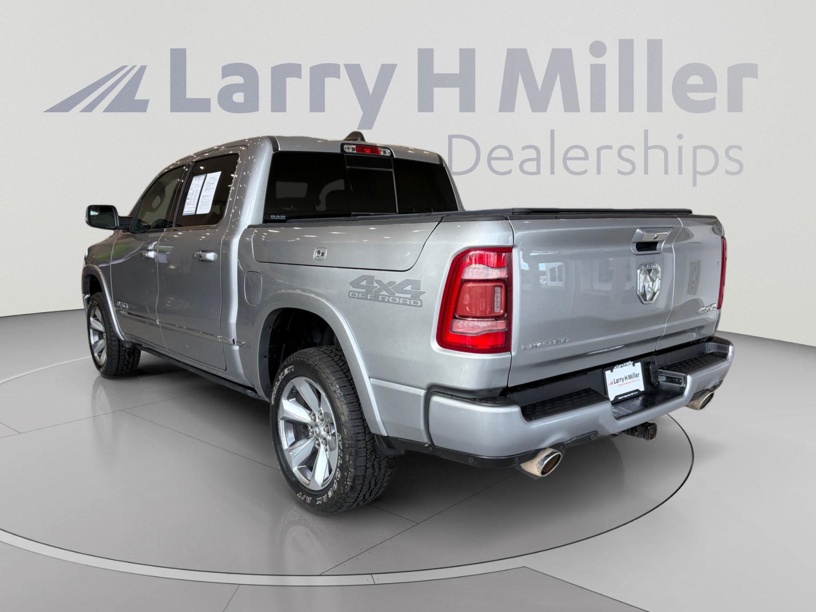 Used 2020 RAM 1500 Limited AWD/4WD image 3