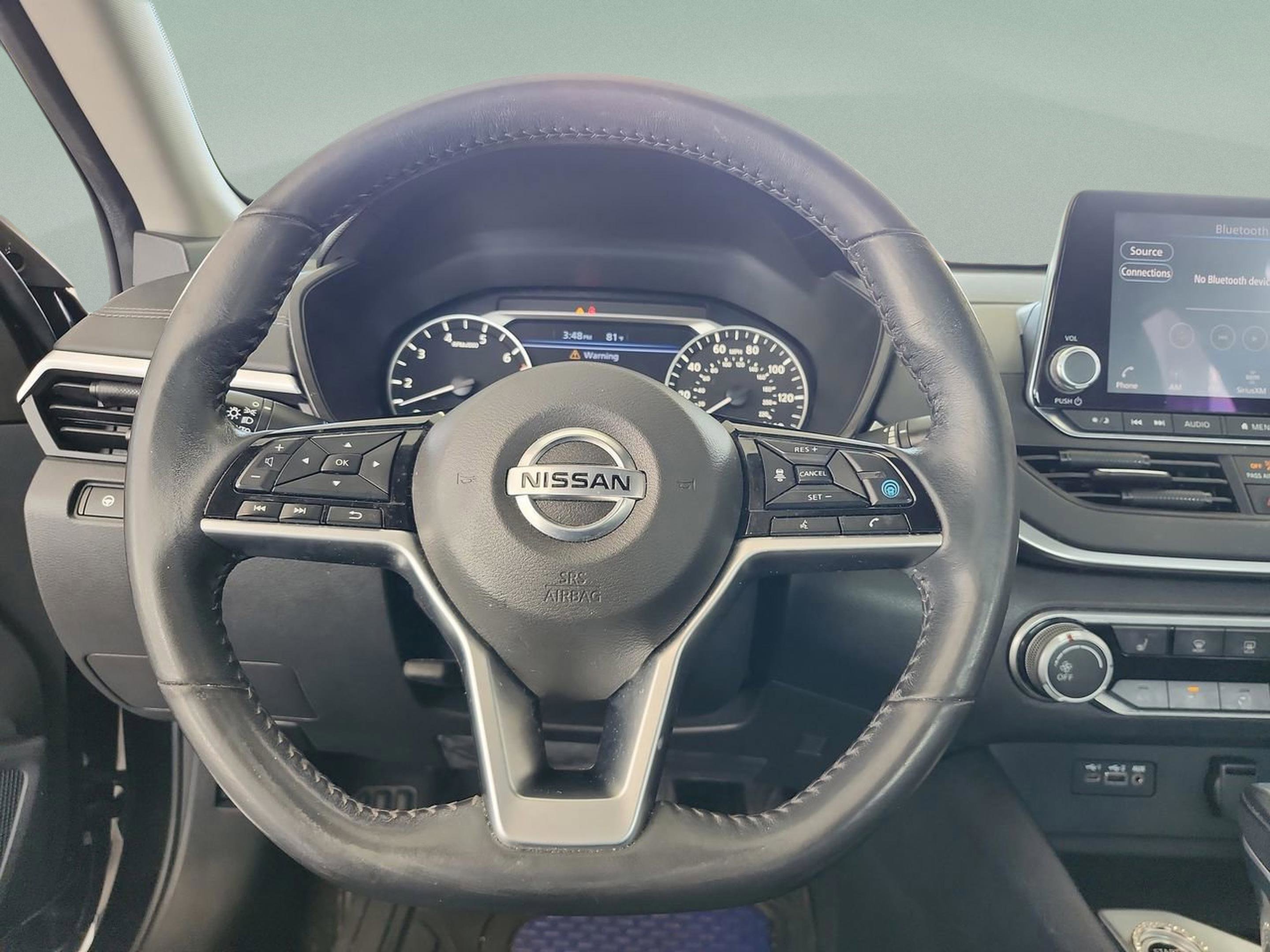 Used 2022 Nissan Altima 2.5 SV w/ SV Premium Package FWD image 11