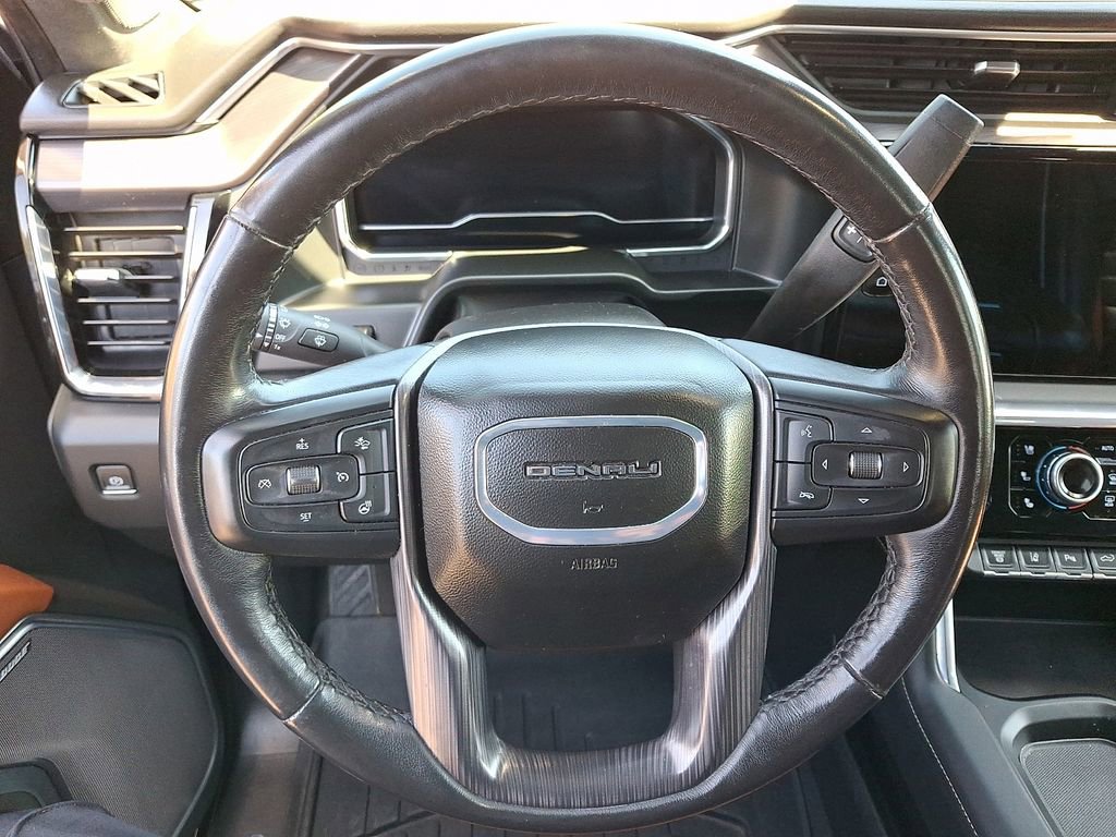 Used 2024 GMC Sierra 3500 Denali Ultimate AWD/4WD image 20