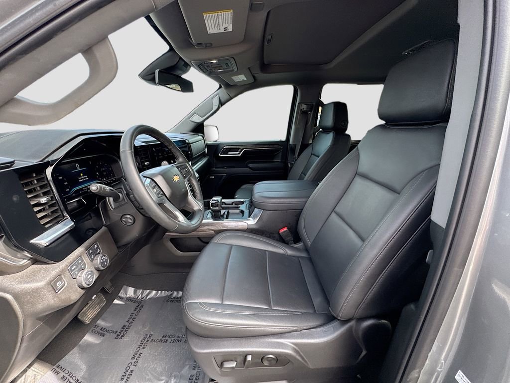 Used 2024 Chevrolet Silverado 1500 LTZ w/ LTZ Premium Texas Edition AWD/4WD image 22