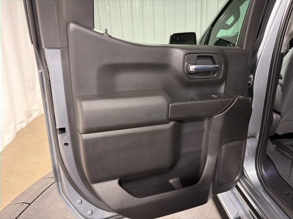 Used 2019 Chevrolet Silverado 1500 LT w/ All-Star Edition AWD/4WD image 17