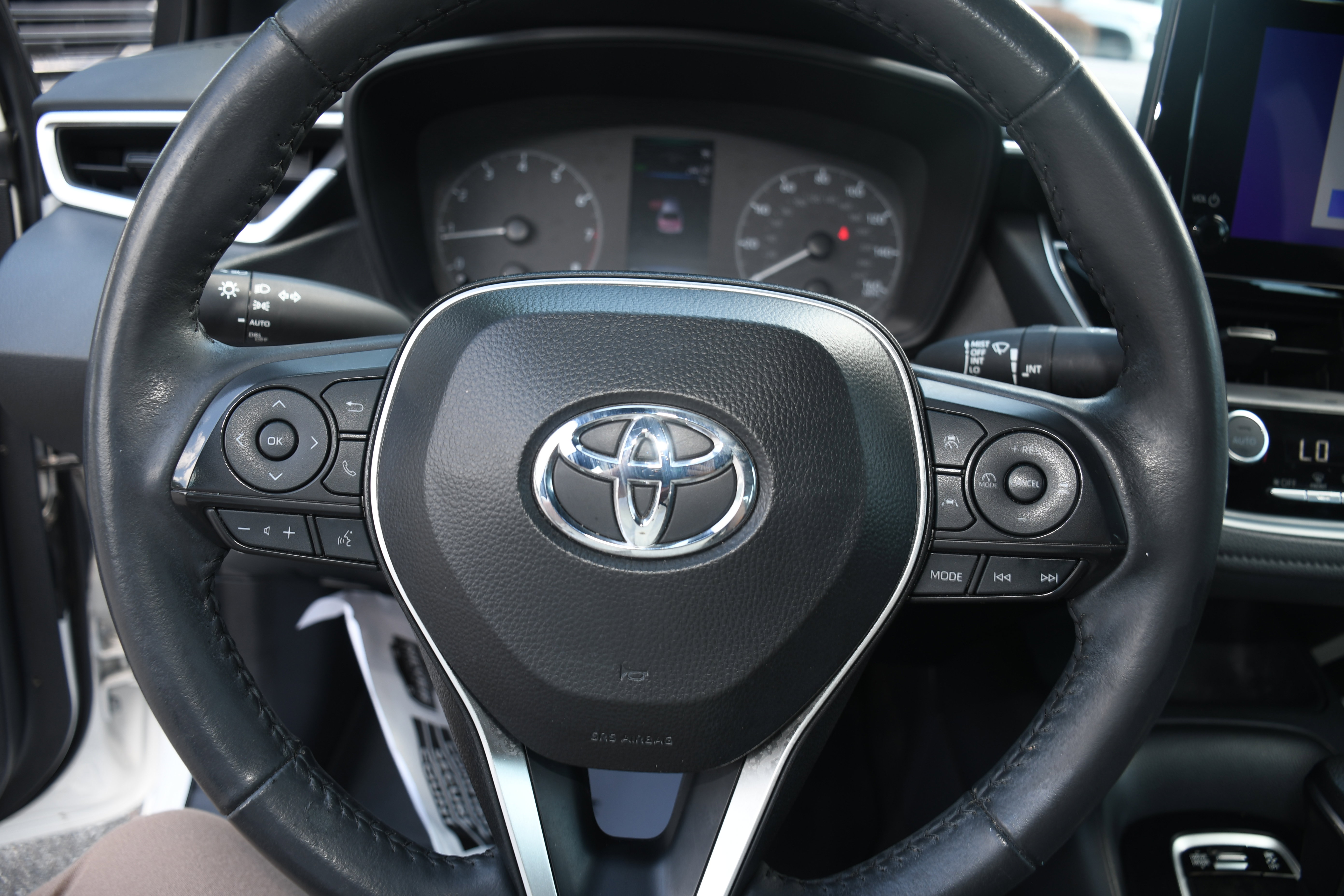 Certified 2024 Toyota Corolla Sedan w/ SE Convenience Package FWD image 12