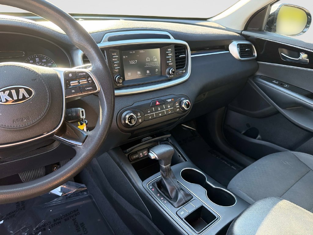 Used 2020 Kia Sorento L FWD image 27