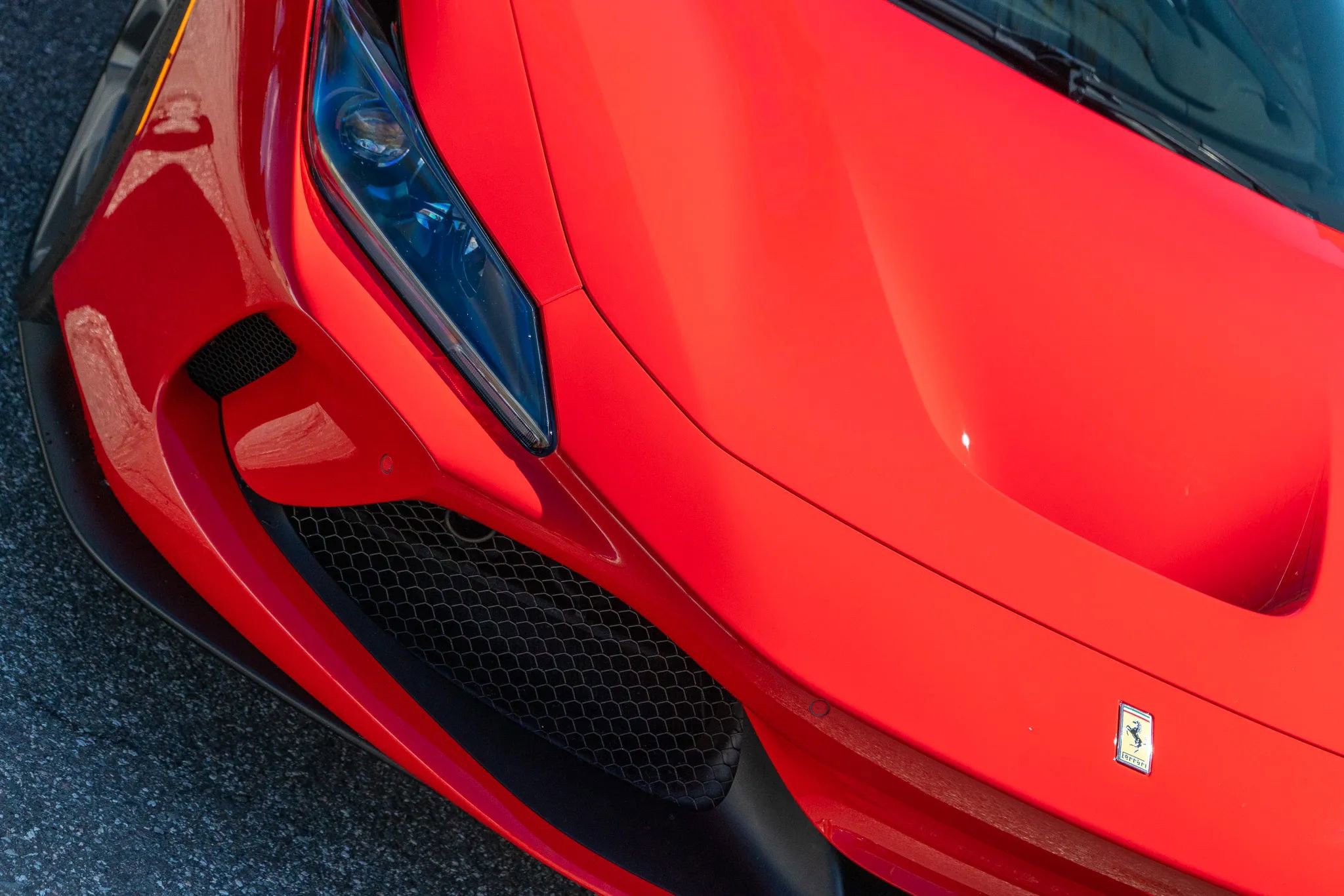 Used 2020 Ferrari F8 Tributo Tributo Coupe 2D image 13