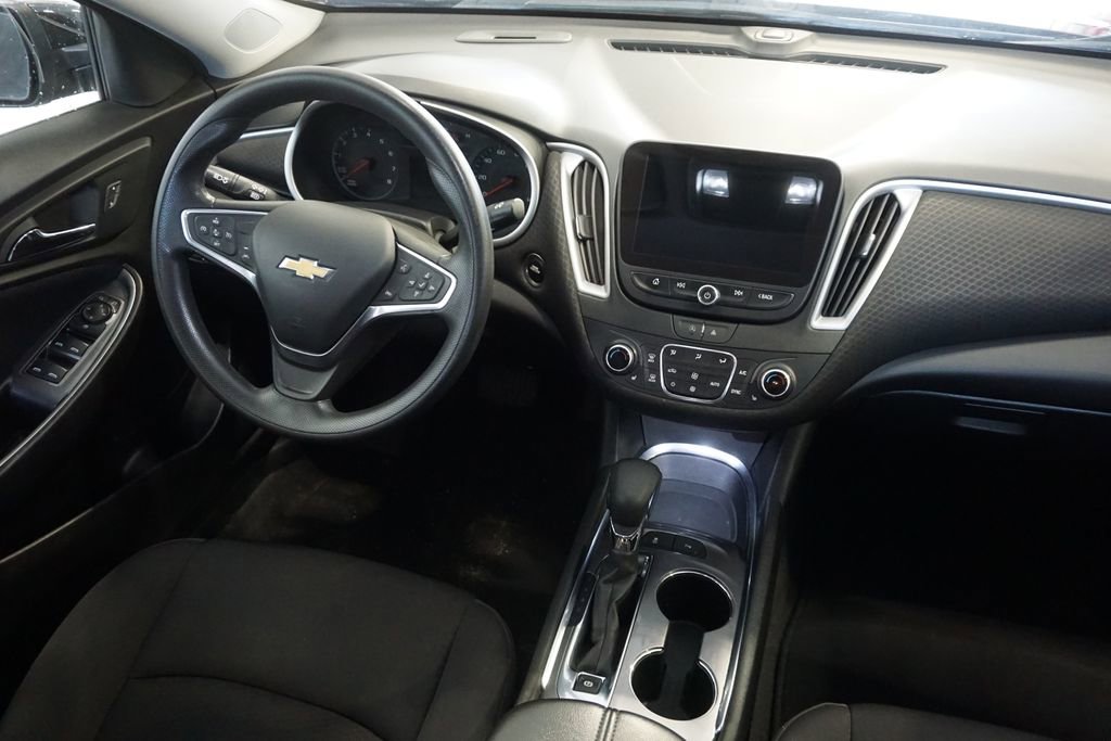 Used 2023 Chevrolet Malibu LT w/ Driver Confidence Package FWD image 25
