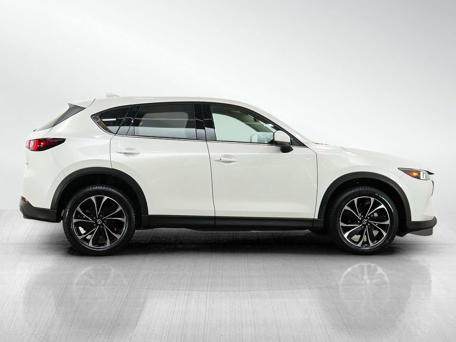 Used 2023 MAZDA CX-5 AWD 2.5 S w/ Premium Package image 6