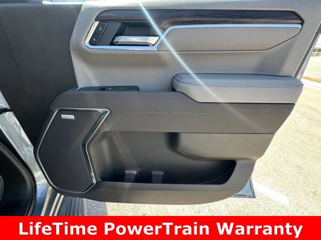 New 2026 GMC Sierra 1500 SLT image 31