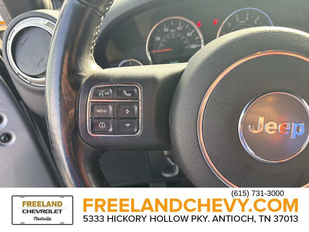 Used 2013 Jeep Wrangler Unlimited Rubicon w/ Connectivity Group image 22