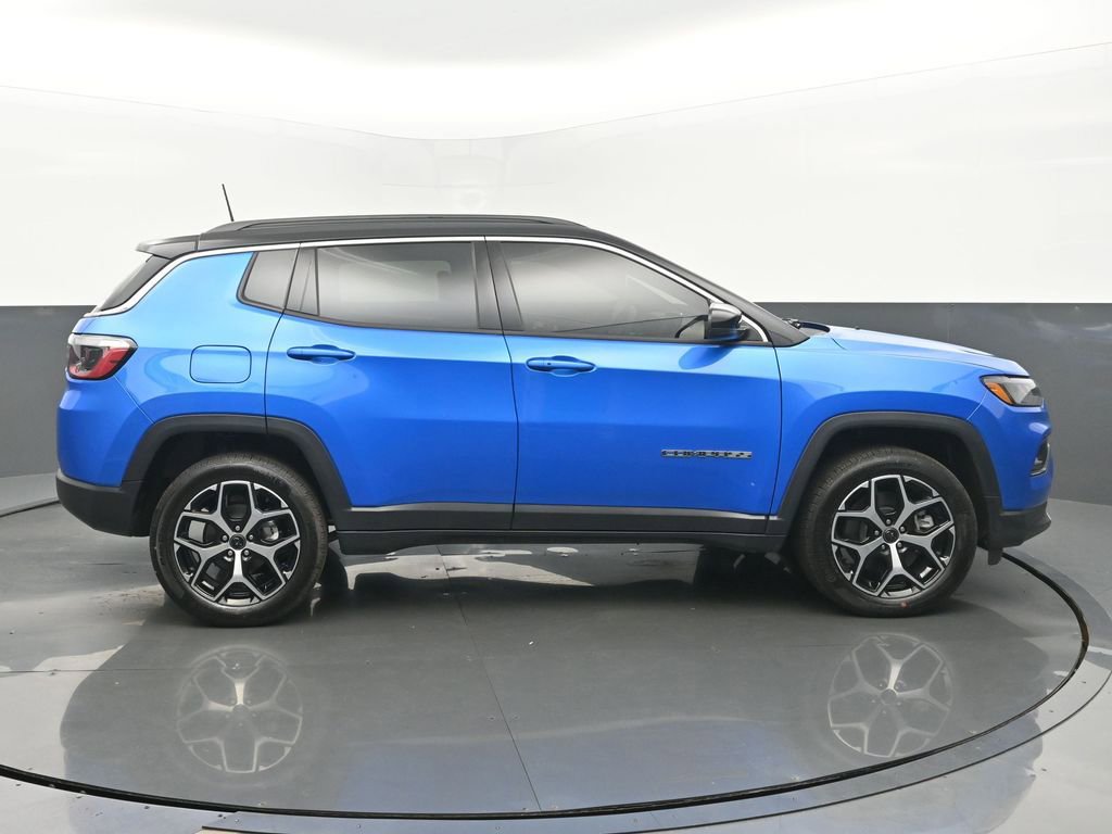 New 2025 Jeep Compass Limited image 6