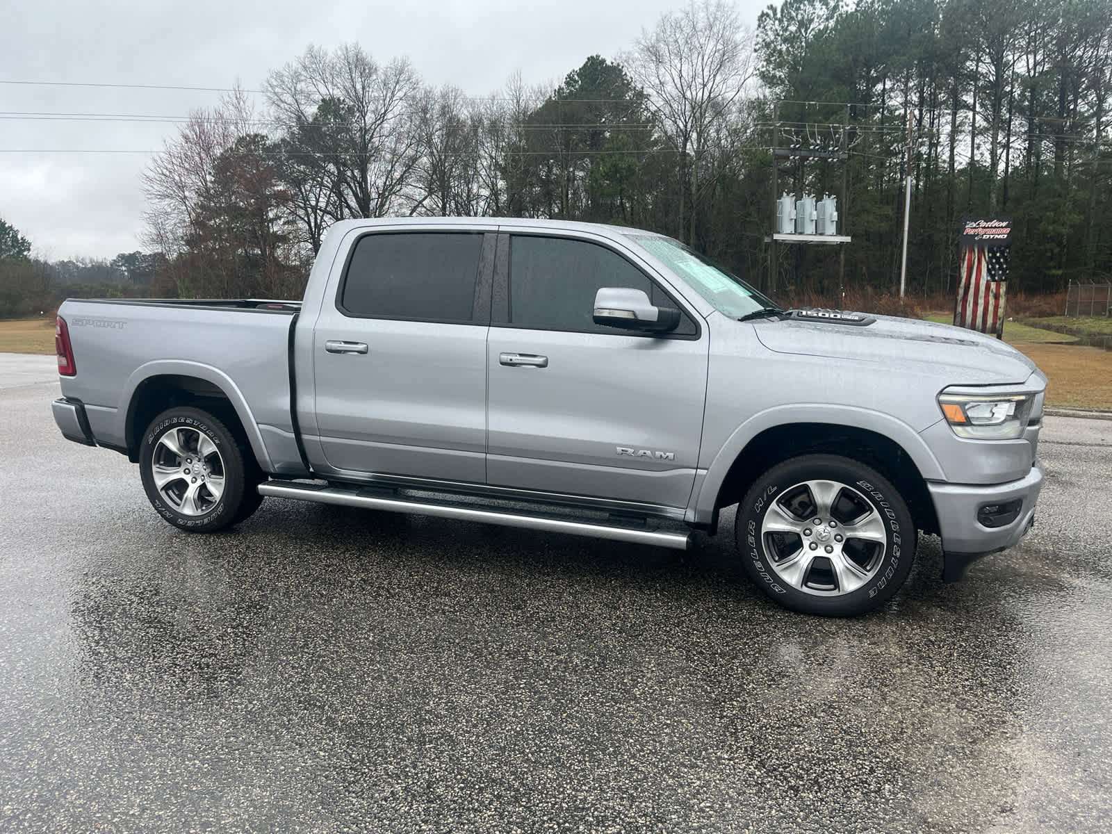 Used 2022 RAM 1500 Laramie w/ Sport Appearance Package image 8