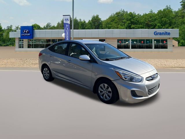 Used 2016 Hyundai Accent SE FWD image 4