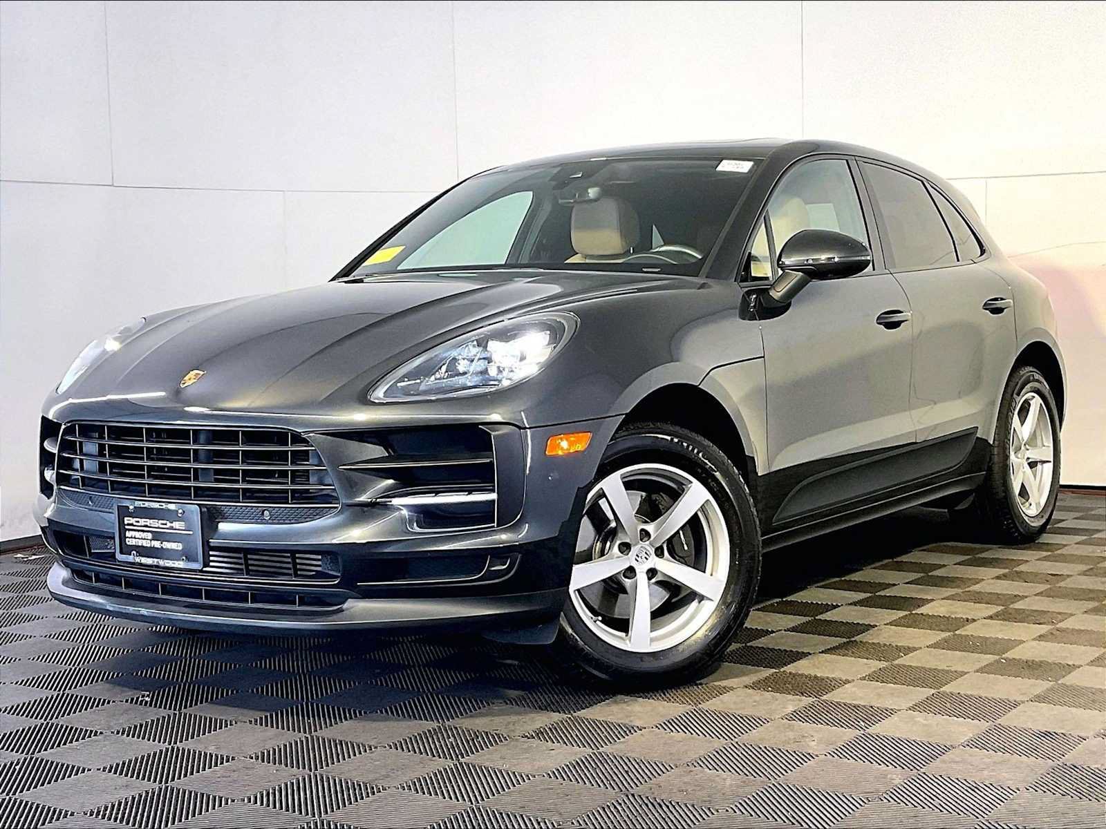 Certified 2020 Porsche Macan AWD/4WD image 1