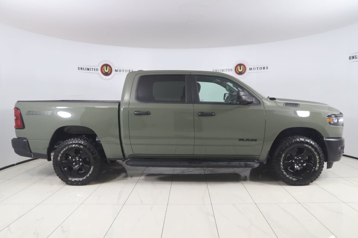 Used 2026 RAM 1500 Warlock AWD/4WD image 2
