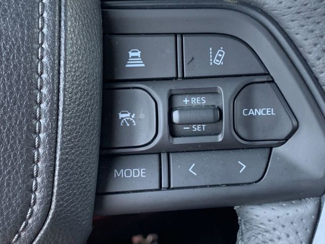 Used 2025 Toyota Sequoia TRD Pro AWD/4WD image 29