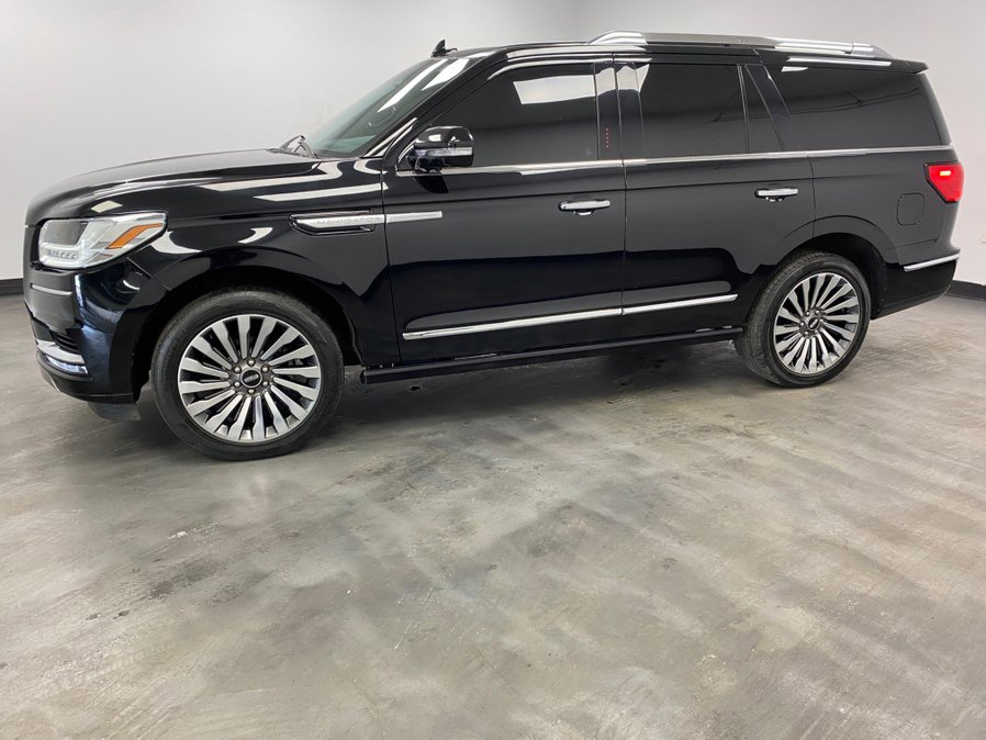 Used 2018 Lincoln Navigator Reserve AWD/4WD image 3