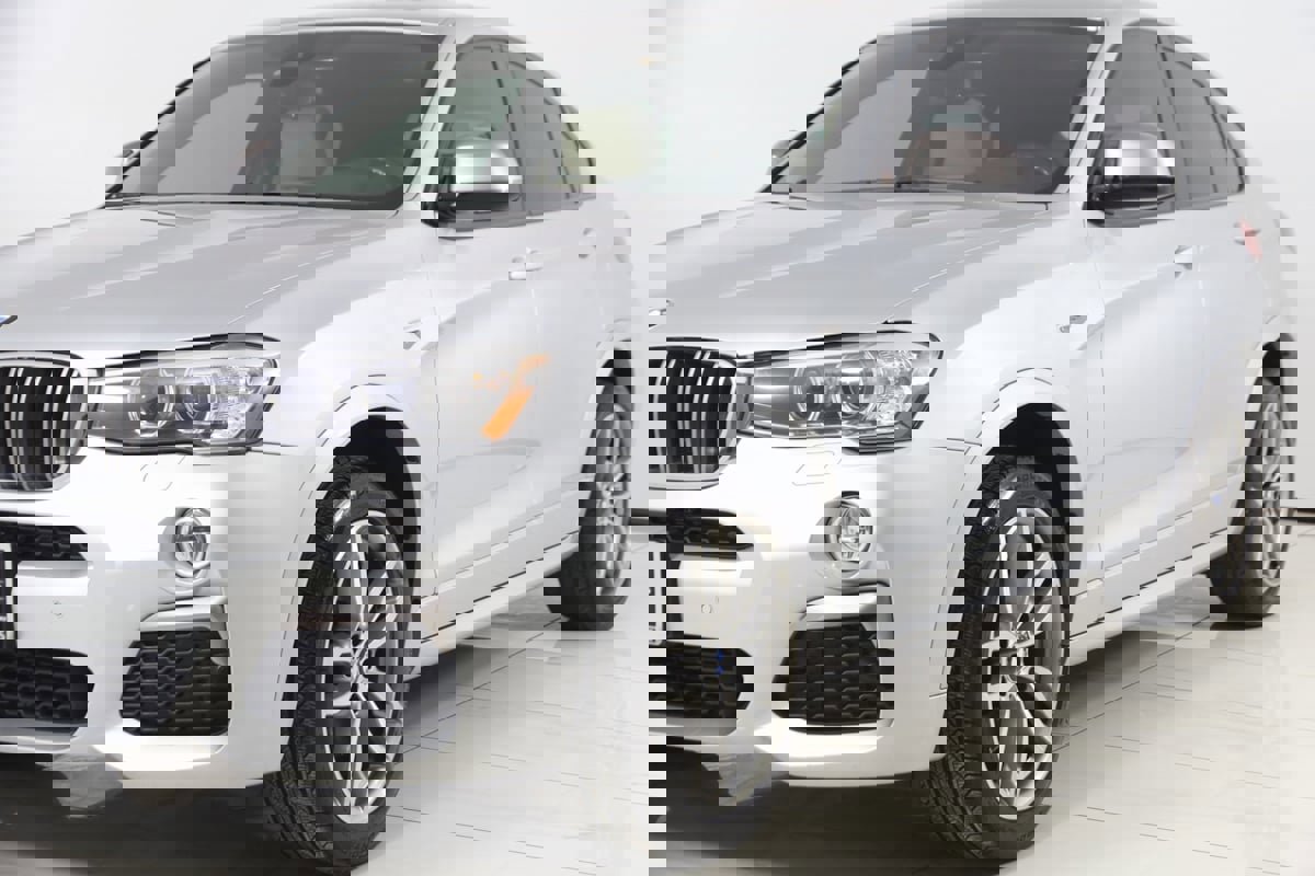 Used 2018 BMW X4 M40i image 55