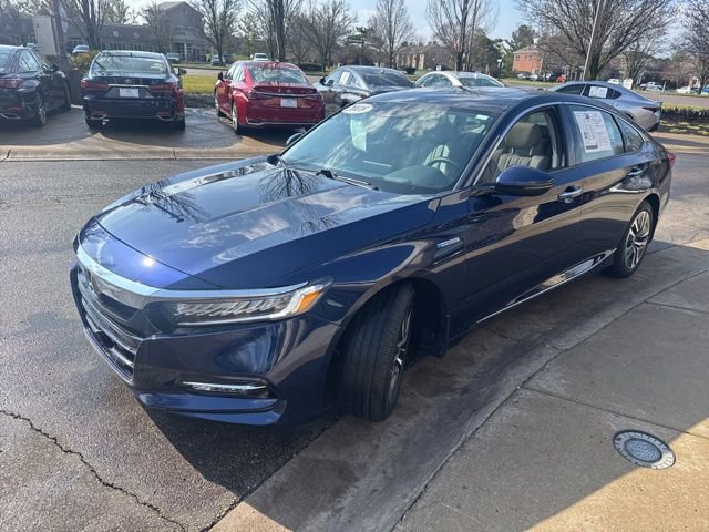 Used 2018 Honda Accord Touring image 7
