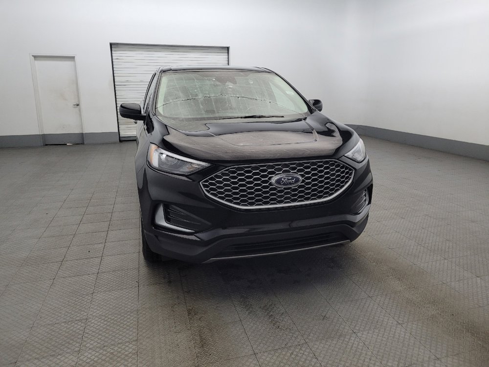 Used 2024 Ford Edge SEL image 14