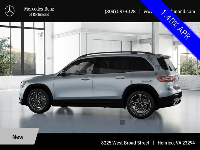 Used 2025 Mercedes-Benz GLB 250 4MATIC image 32