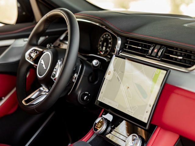 New 2026 Jaguar F-PACE R-Dynamic S AWD/4WD image 30