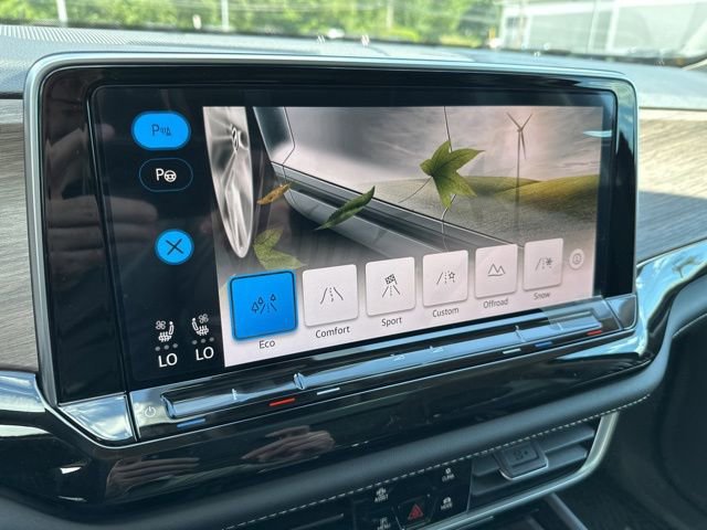 New 2025 Volkswagen Atlas SEL Premium R-Line image 28