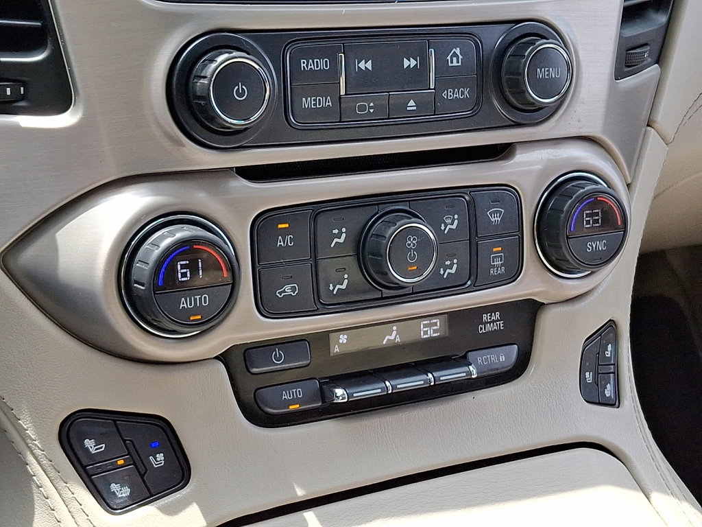Used 2017 GMC Yukon Denali AWD/4WD image 23