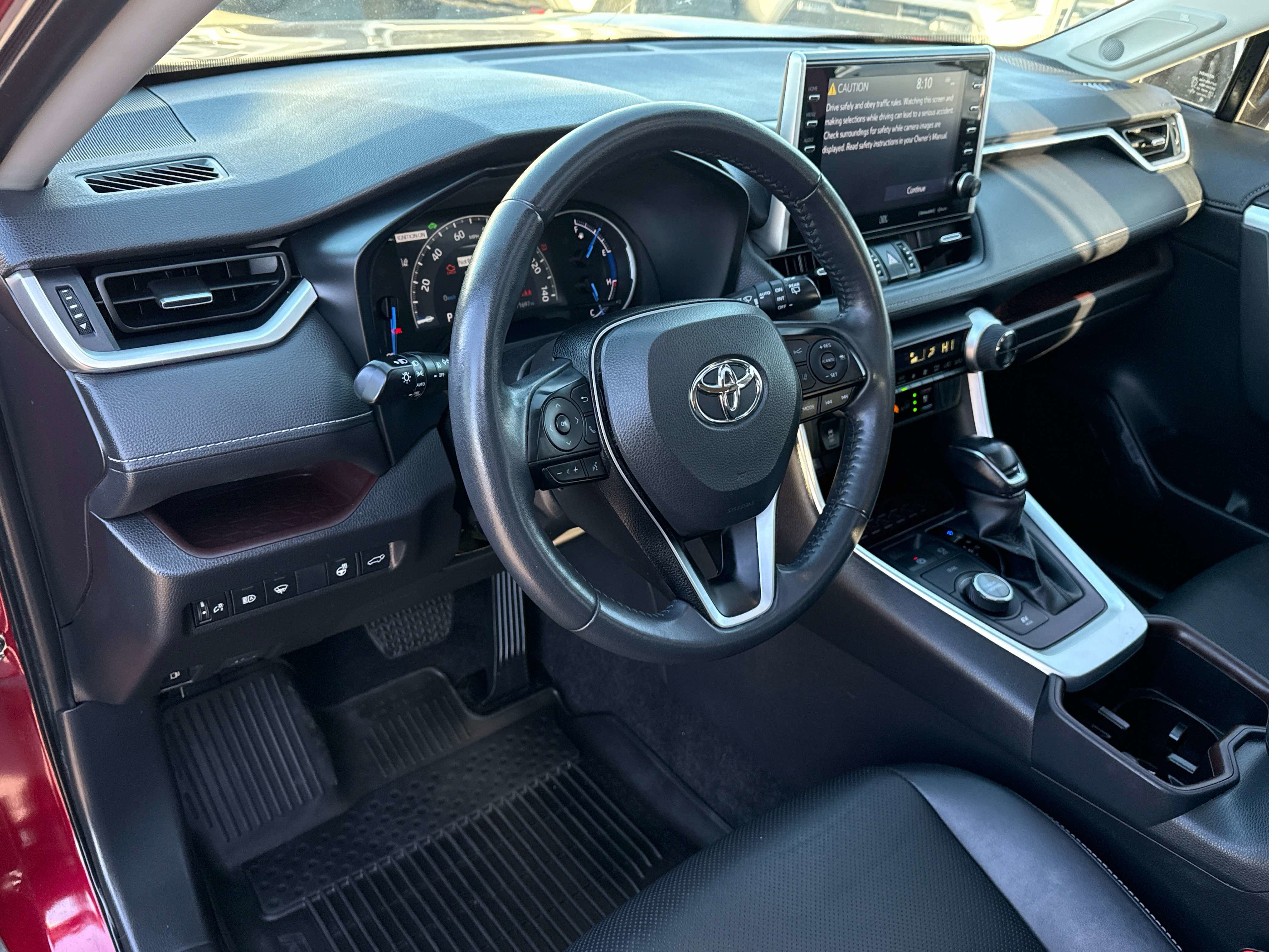 Used 2022 Toyota RAV4 Limited w/ Limited Grade Weather Package image 10