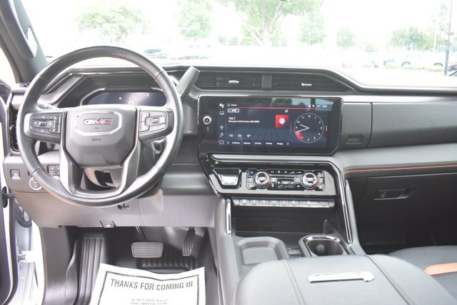 Used 2024 GMC Sierra 2500 AT4 w/ AT4 Premium Plus Package AWD/4WD image 22