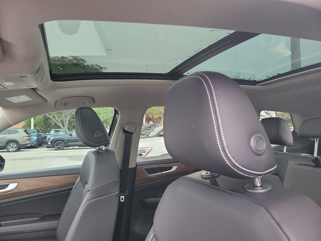 New 2026 Volkswagen Atlas SE image 8