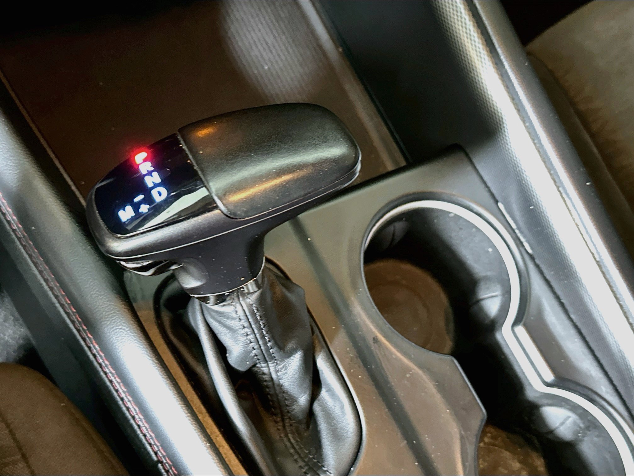 Used 2025 Dodge Durango GT RWD image 24