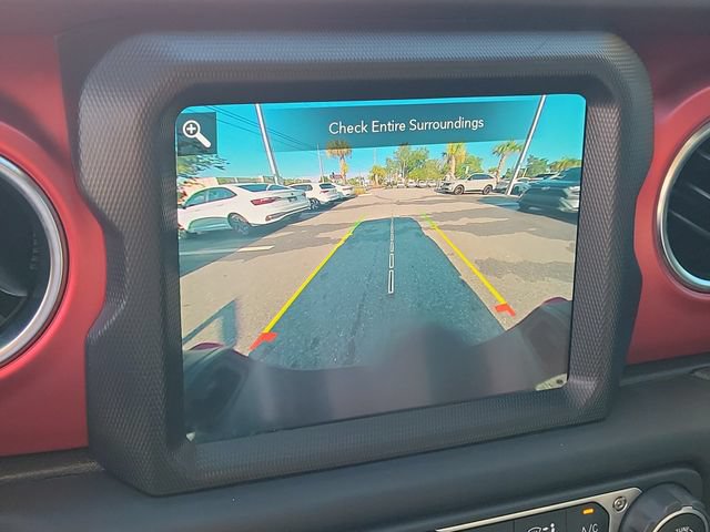 Used 2023 Jeep Gladiator Rubicon w/ LED Lighting Group AWD/4WD image 21