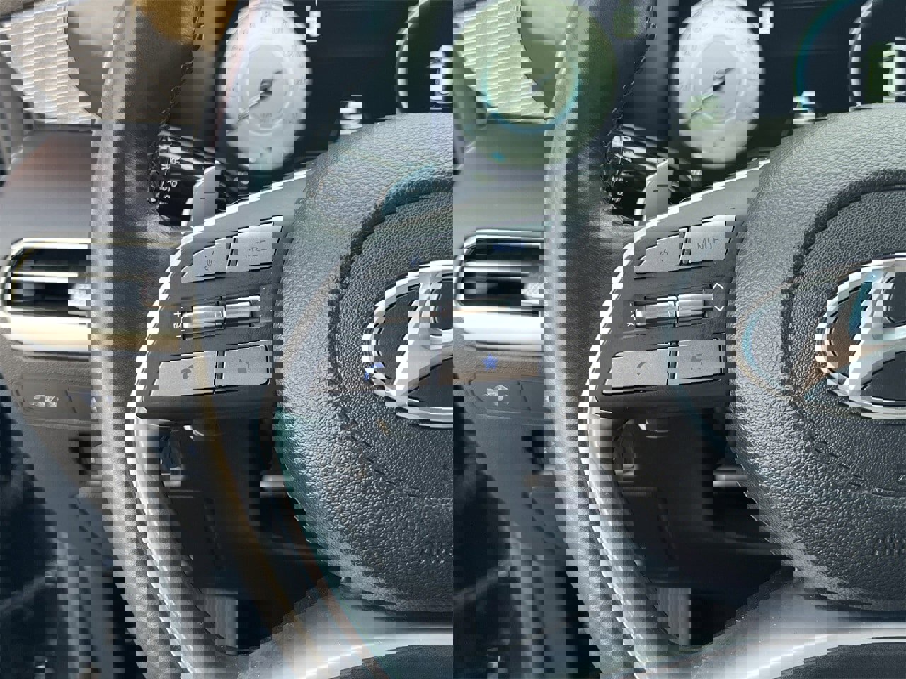 Used 2024 Hyundai Palisade Limited image 10