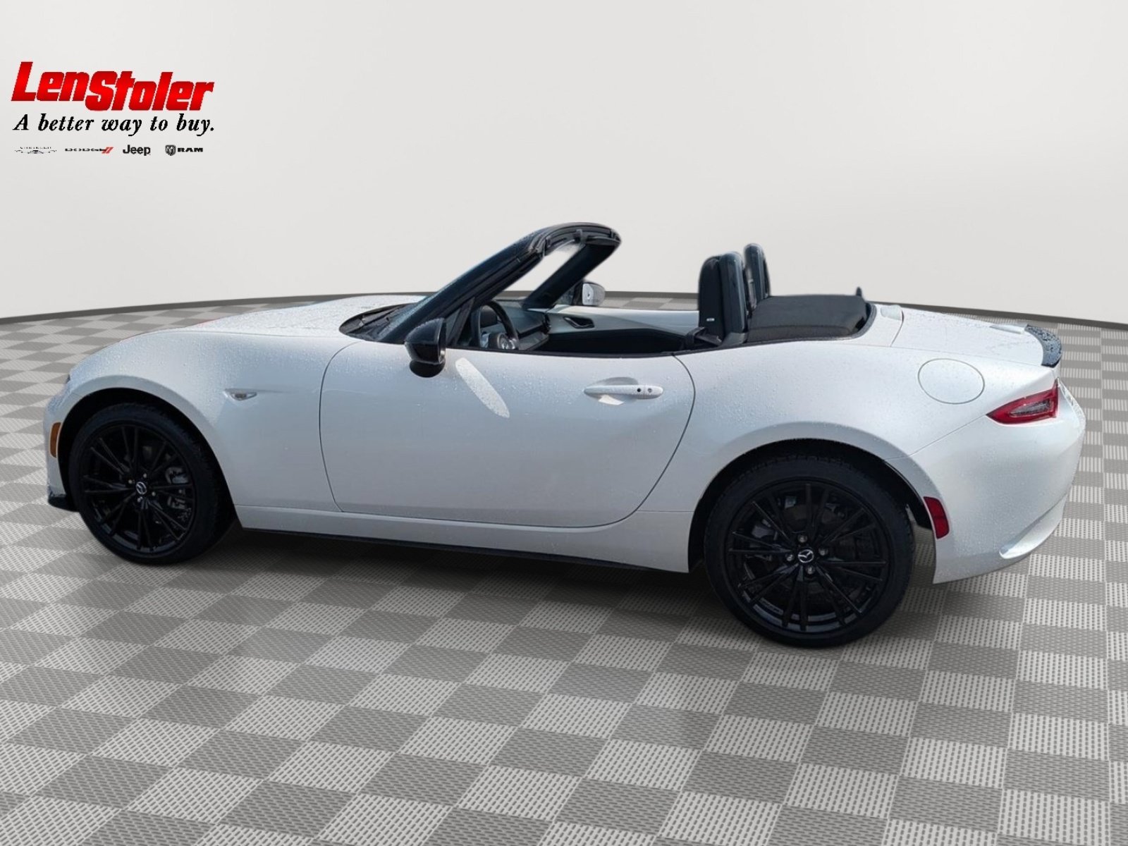 Used 2025 MAZDA MX-5 Miata Club RWD image 4