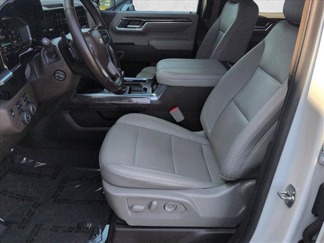 Used 2025 Chevrolet Silverado 1500 LTZ w/ LTZ Premium Package AWD/4WD image 24
