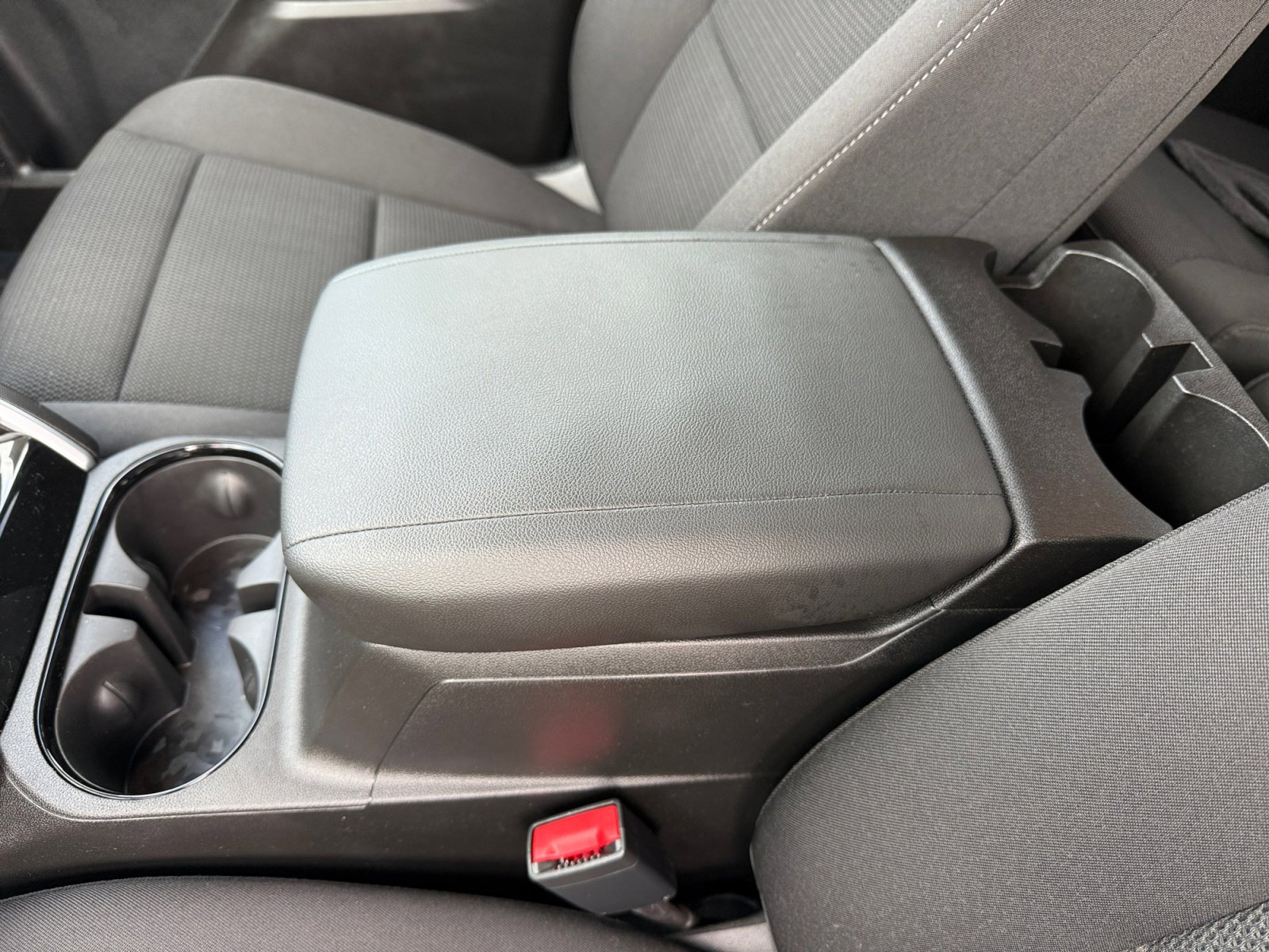 Used 2025 Chevrolet Colorado LT image 14