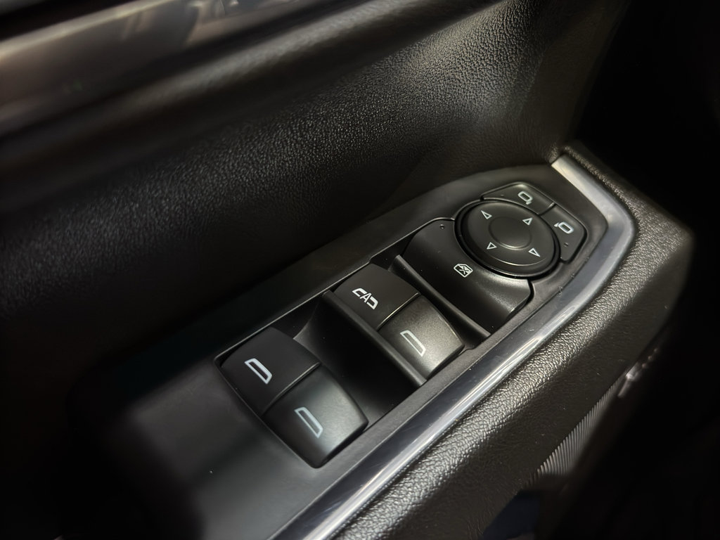 Used 2024 Chevrolet Silverado 1500 RST image 38