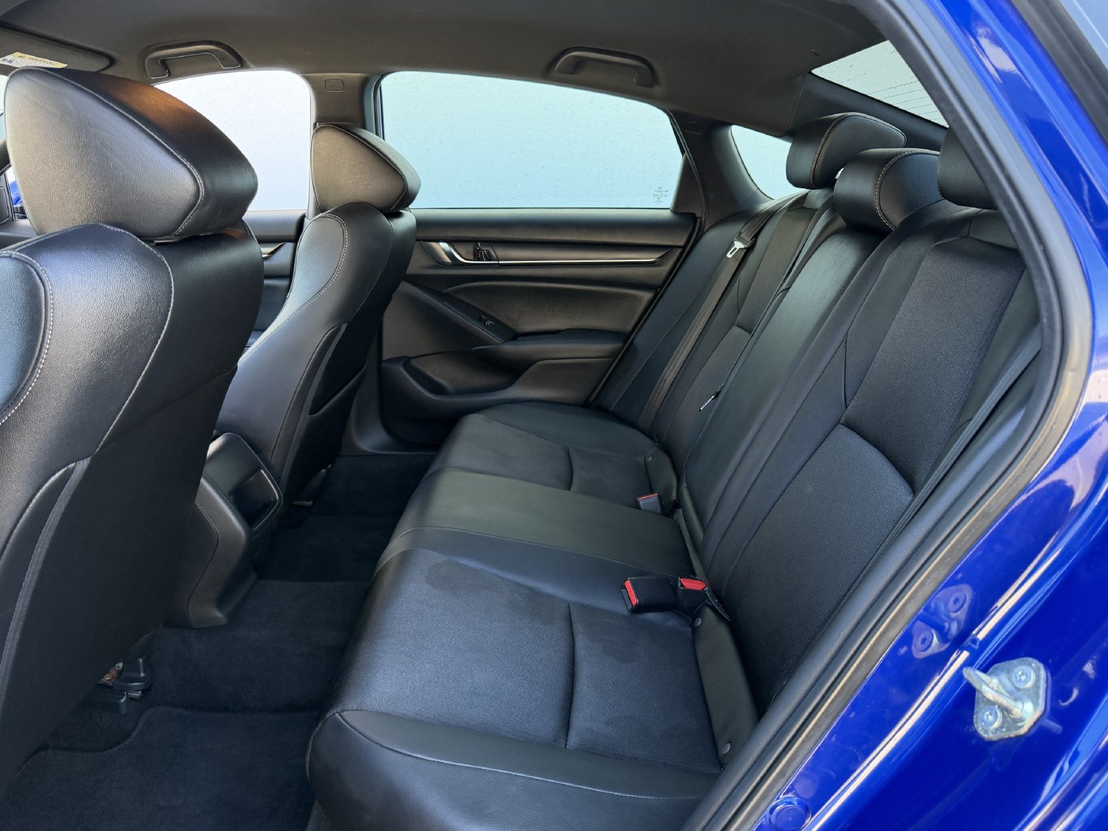 Used 2020 Honda Accord Sport image 28