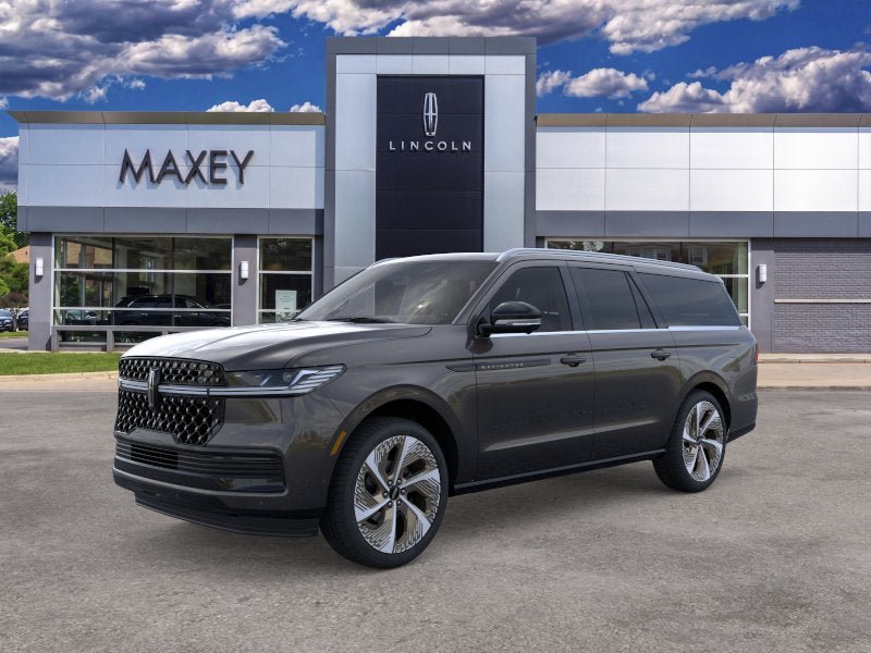 New 2026 Lincoln Navigator L Black Label AWD/4WD image 1
