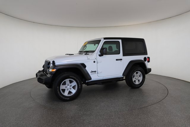 Used 2022 Jeep Wrangler Sport image 4