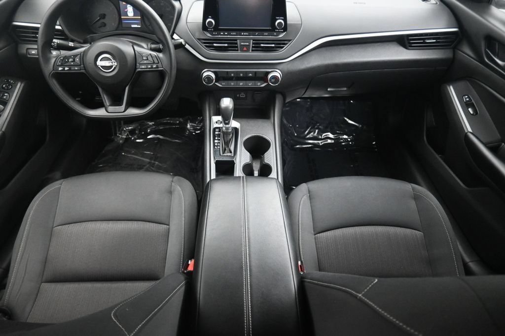 Used 2023 Nissan Altima 2.5 S FWD image 24